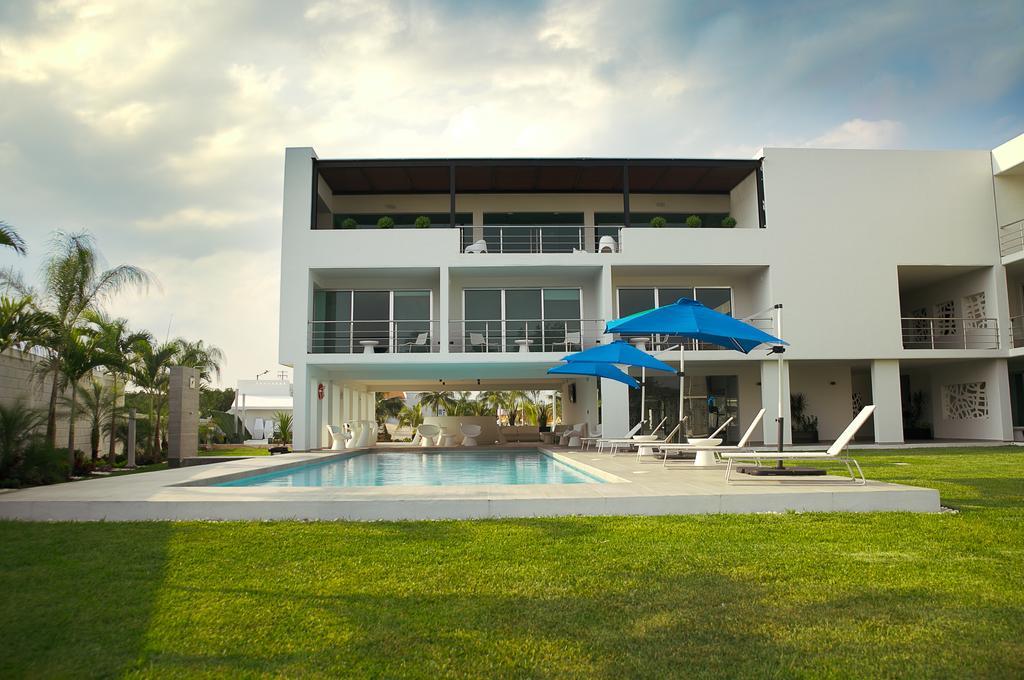 Hotel Aqua Spa & Resort Martinez de la Torre Exterior photo