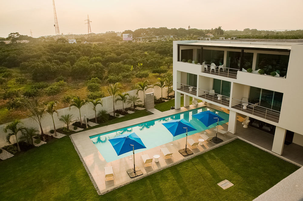 Hotel Aqua Spa & Resort Martinez de la Torre Exterior photo